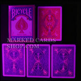 Marcação <tc>Bicycle</tc> <tc>baralhos</tc> com tinta luminosa infravermelha invisível